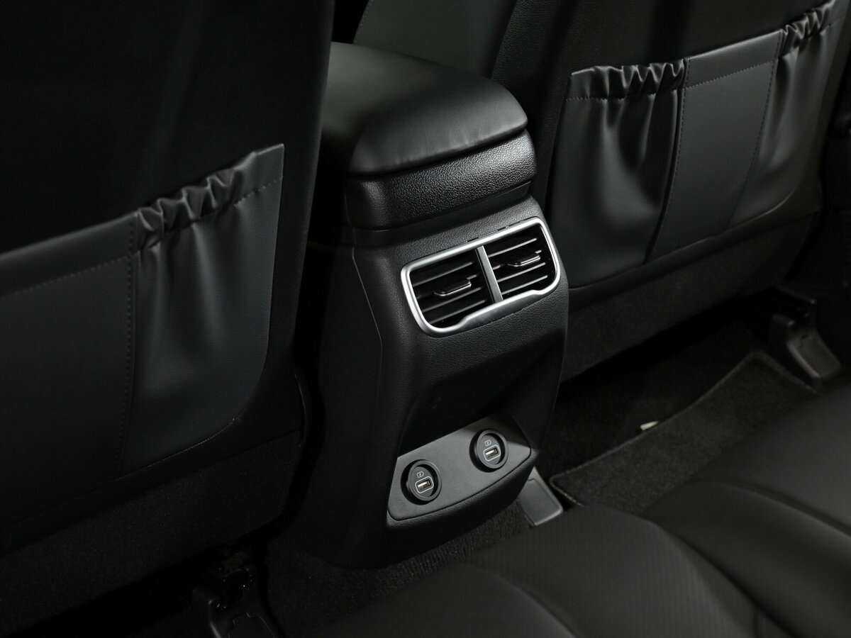 Купить Hyundai Santa Fe с пробегом. Фото: #16