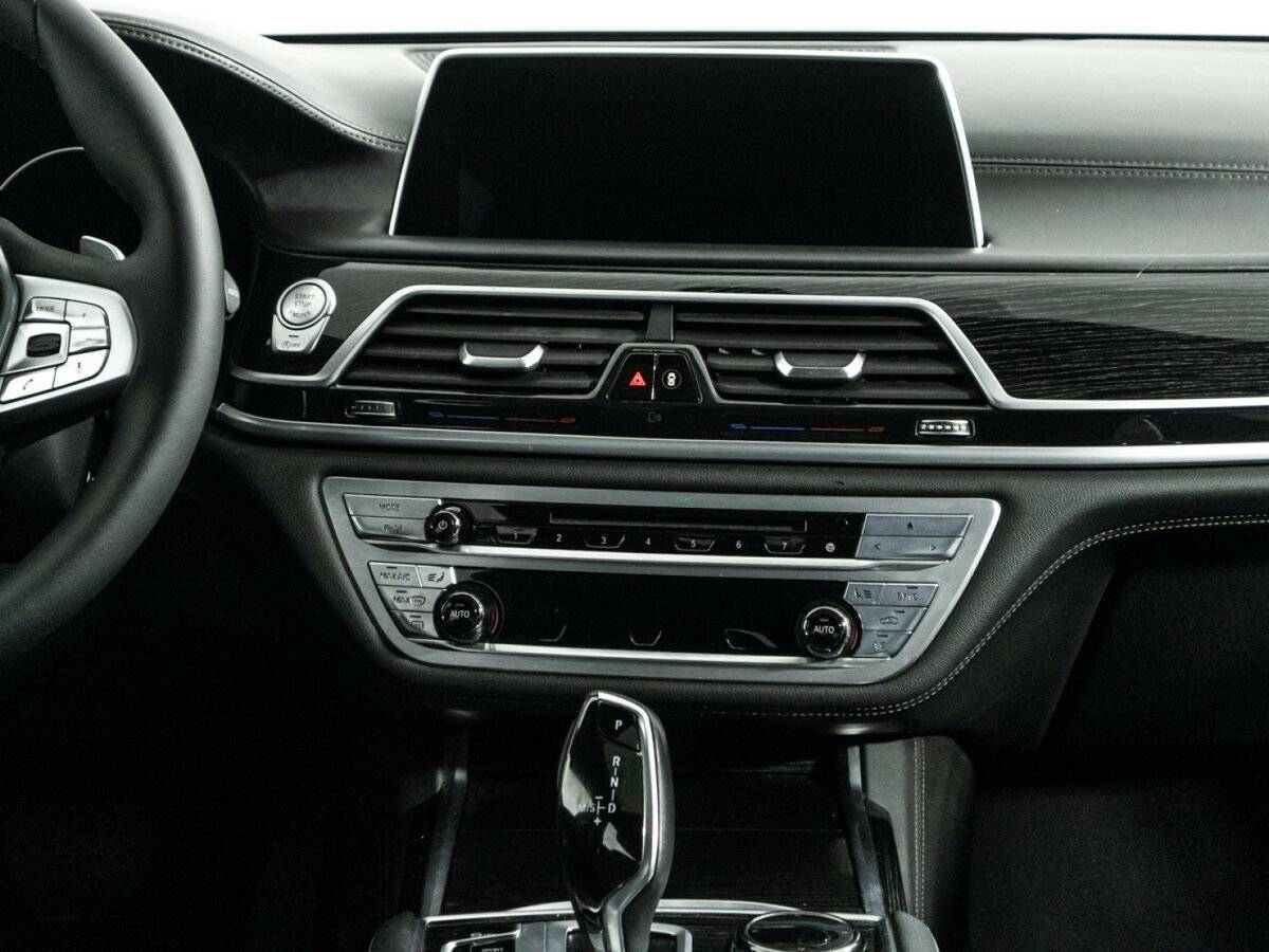 Купить BMW 7 серии с пробегом. Фото: #13