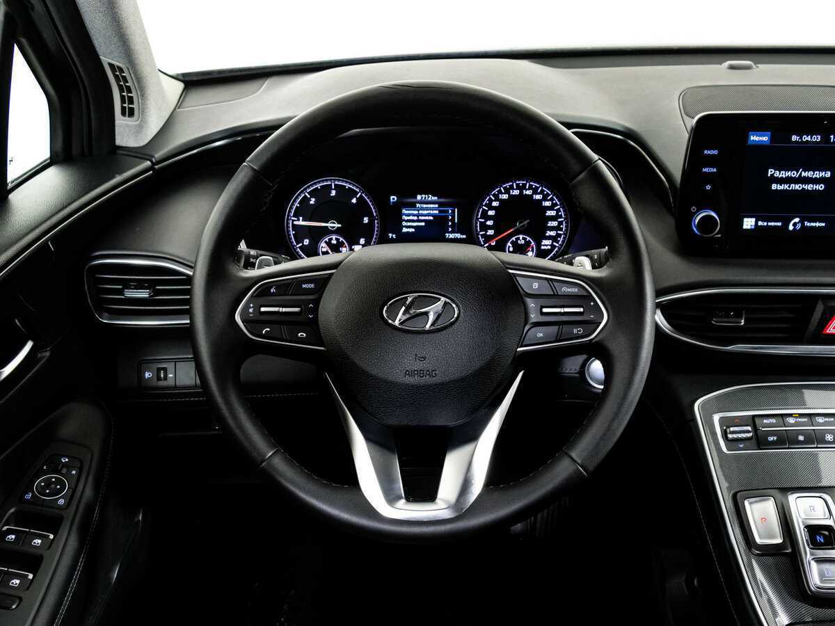 Купить Hyundai Santa Fe с пробегом. Фото: #11