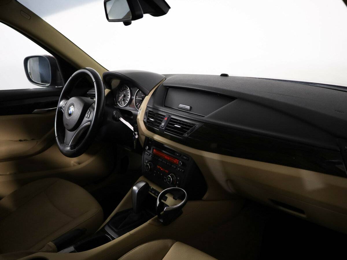 Купить BMW X1 с пробегом. Фото: #8