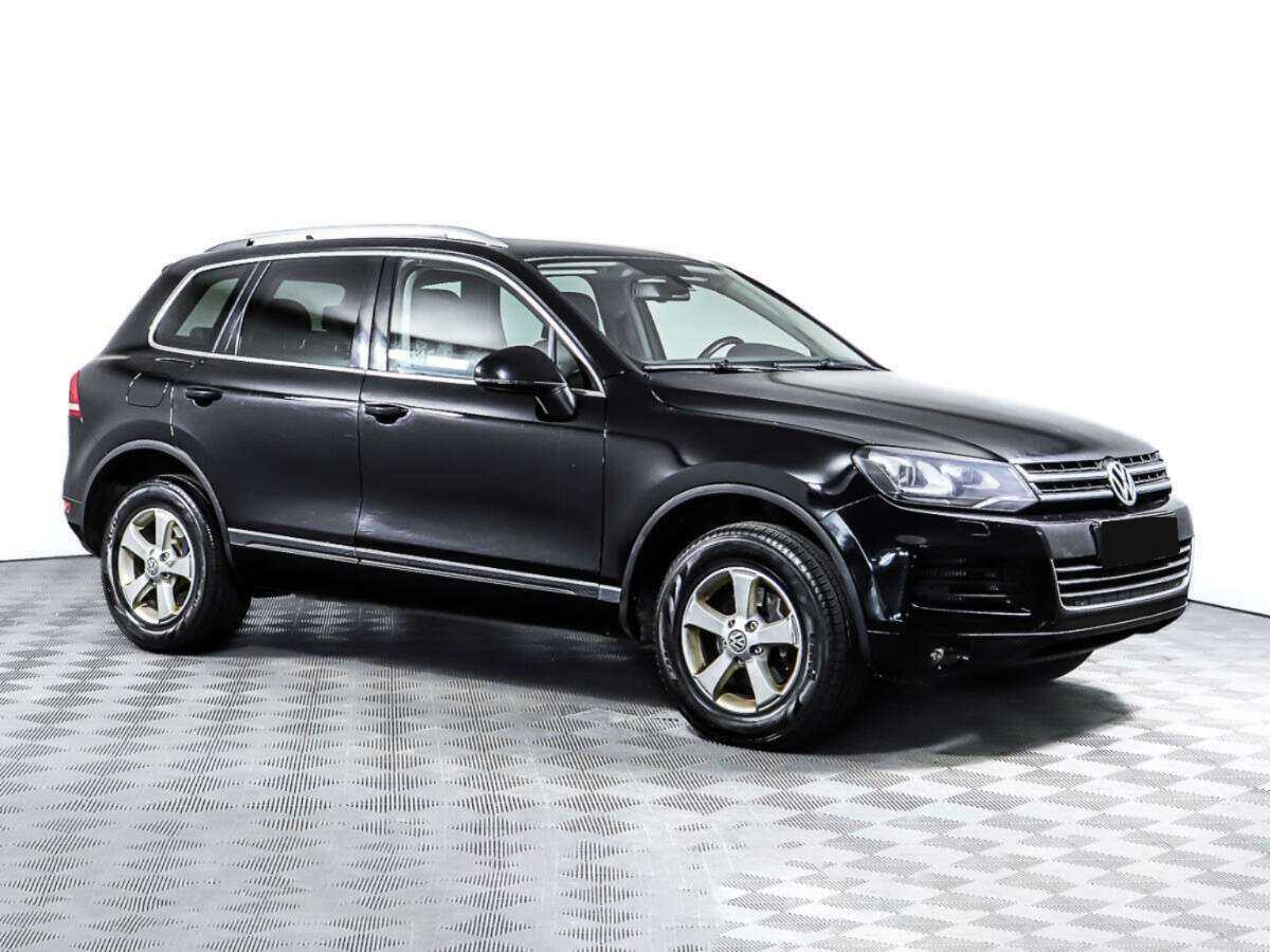 Купить Volkswagen Touareg с пробегом. Фото: #2