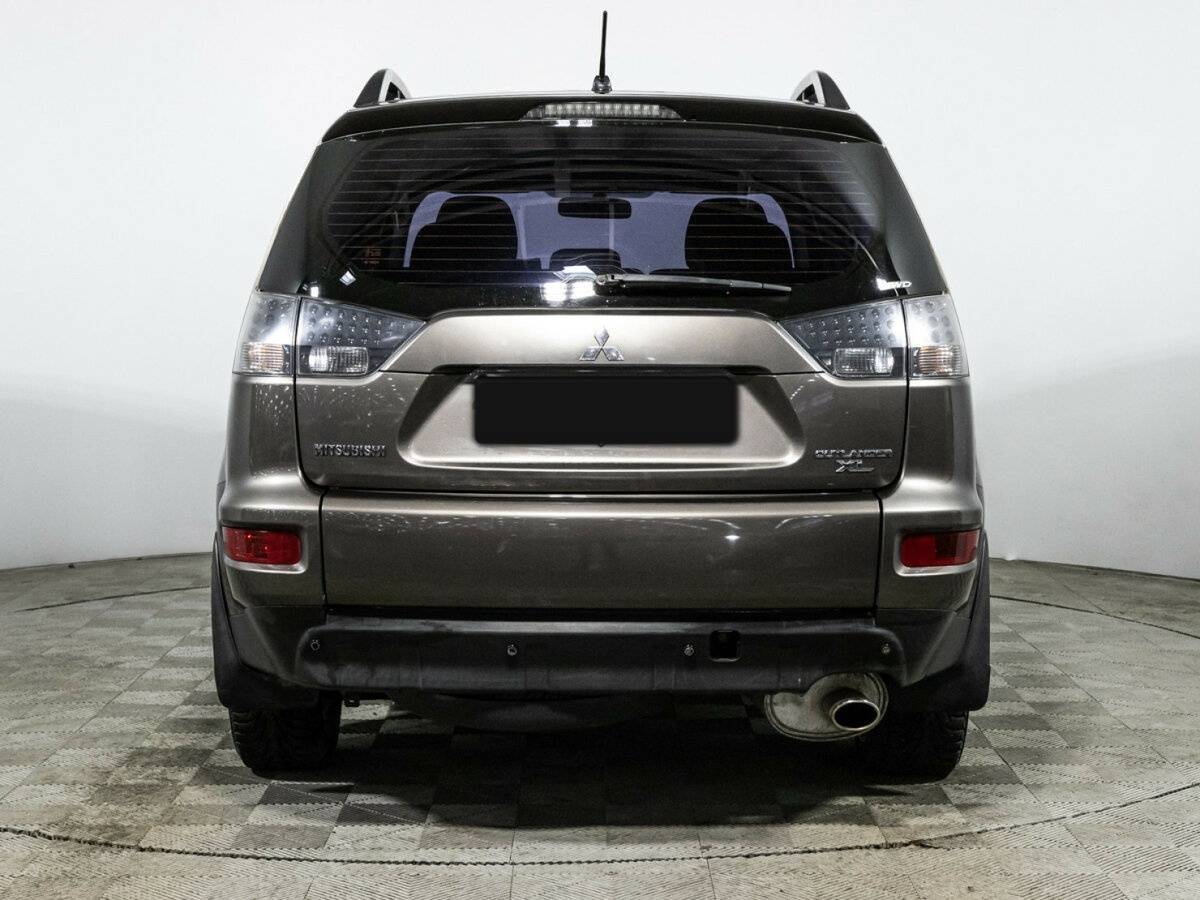 Купить Mitsubishi Outlander с пробегом. Фото: #5
