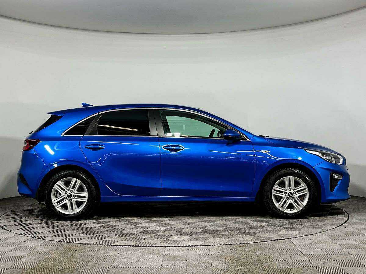 Купить Kia Ceed с пробегом. Фото: #3