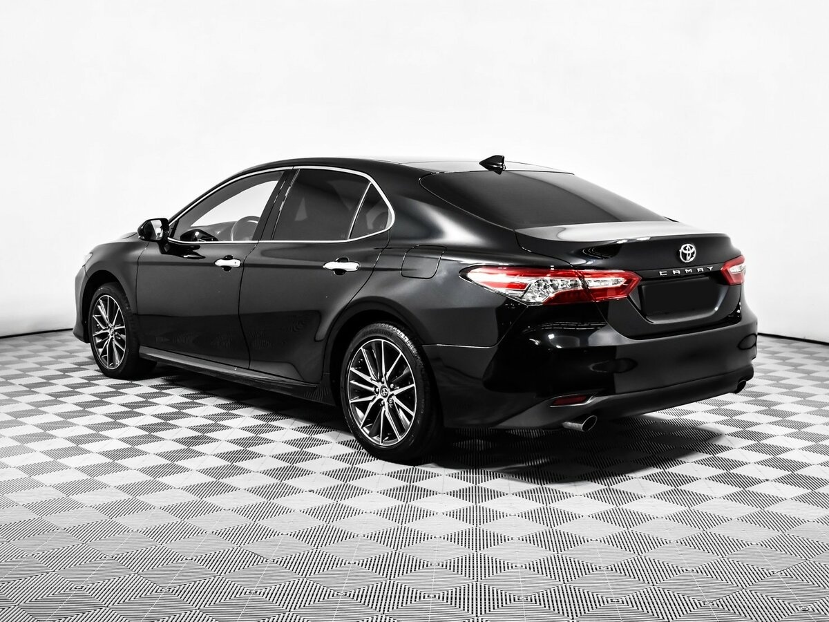 Купить Toyota Camry с пробегом. Фото: #5