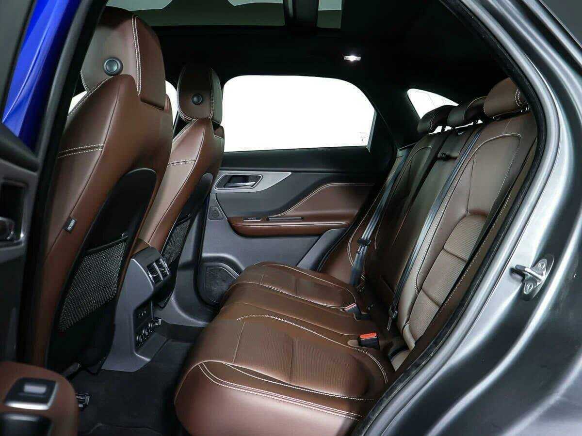 Купить Jaguar F-Pace с пробегом. Фото: #13