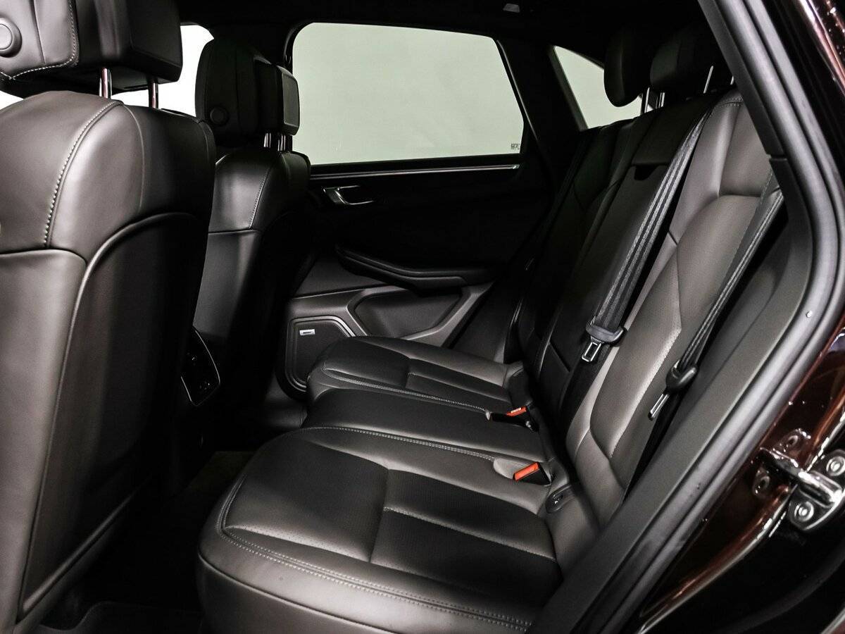 Купить Porsche Macan с пробегом. Фото: #12