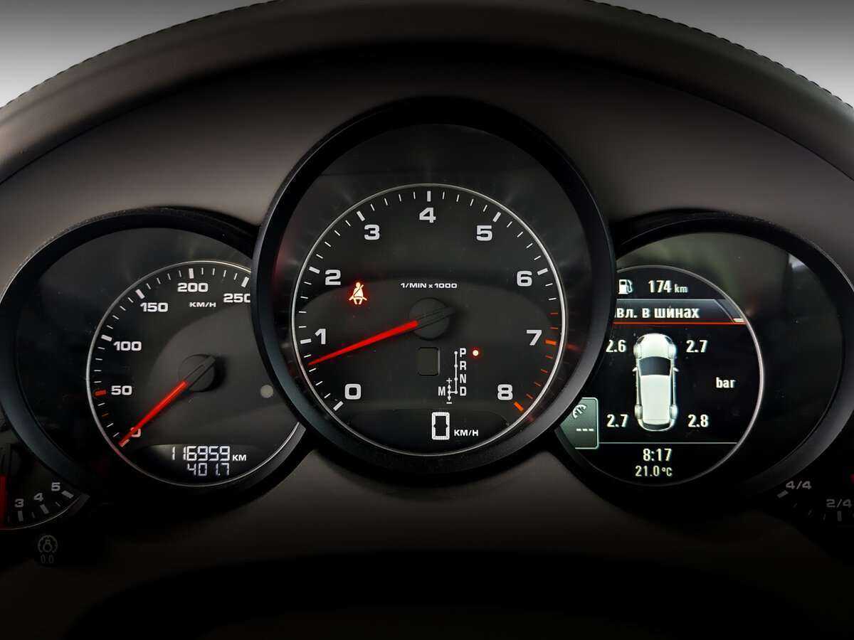 Купить Porsche Cayenne с пробегом. Фото: #10