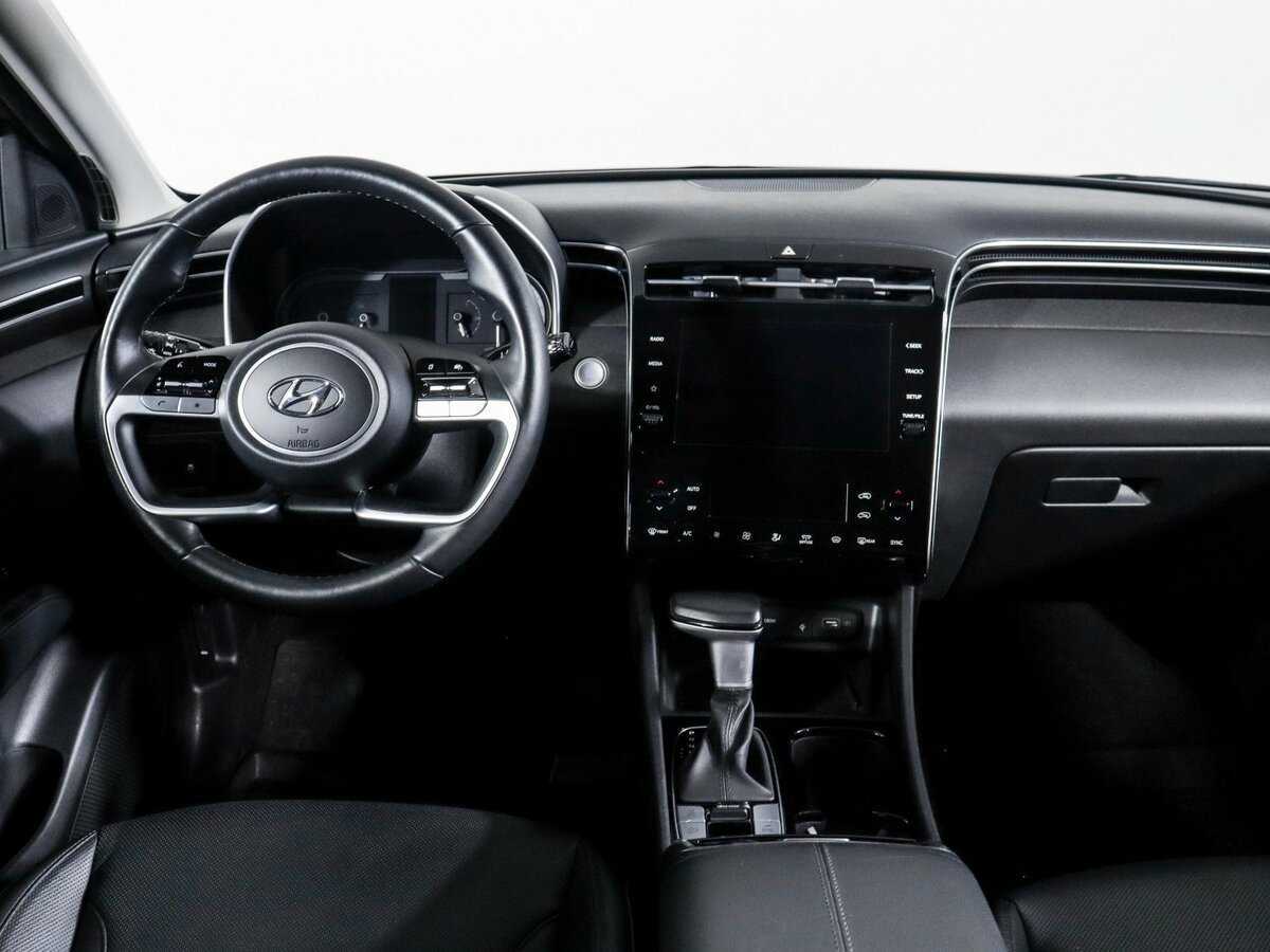 Купить Hyundai Tucson с пробегом. Фото: #11
