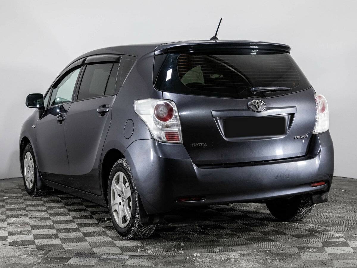 Купить Toyota Verso с пробегом. Фото: #5