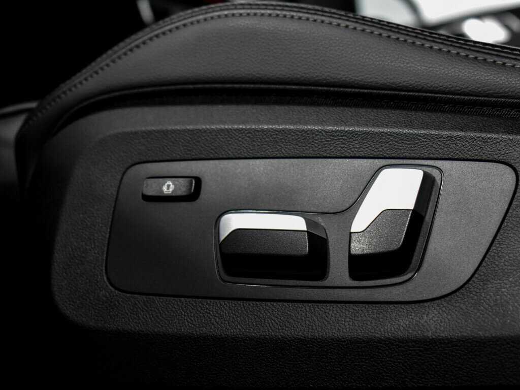Купить BMW X5 с пробегом. Фото: #9
