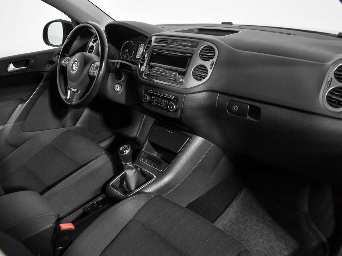 Купить Volkswagen Tiguan с пробегом. Фото: #9