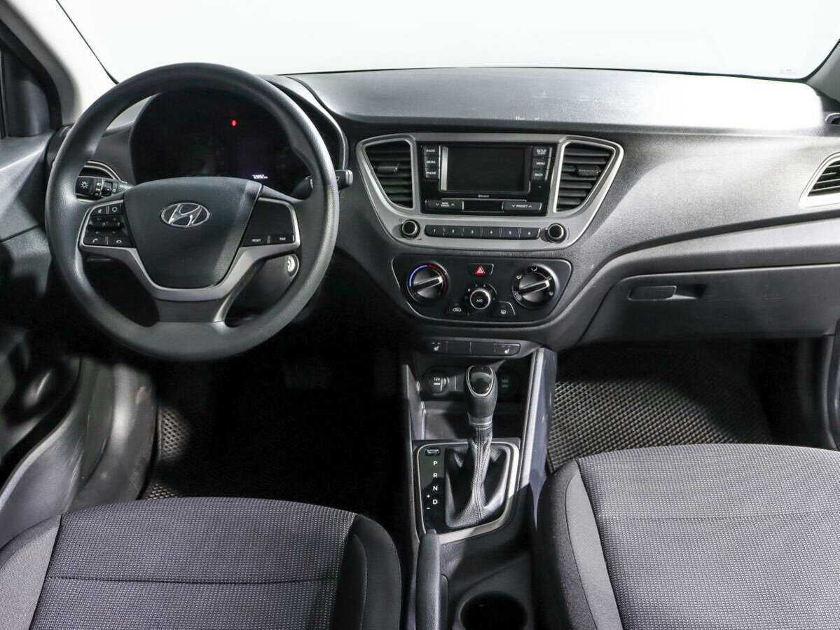 Купить Hyundai Solaris с пробегом. Фото: #9