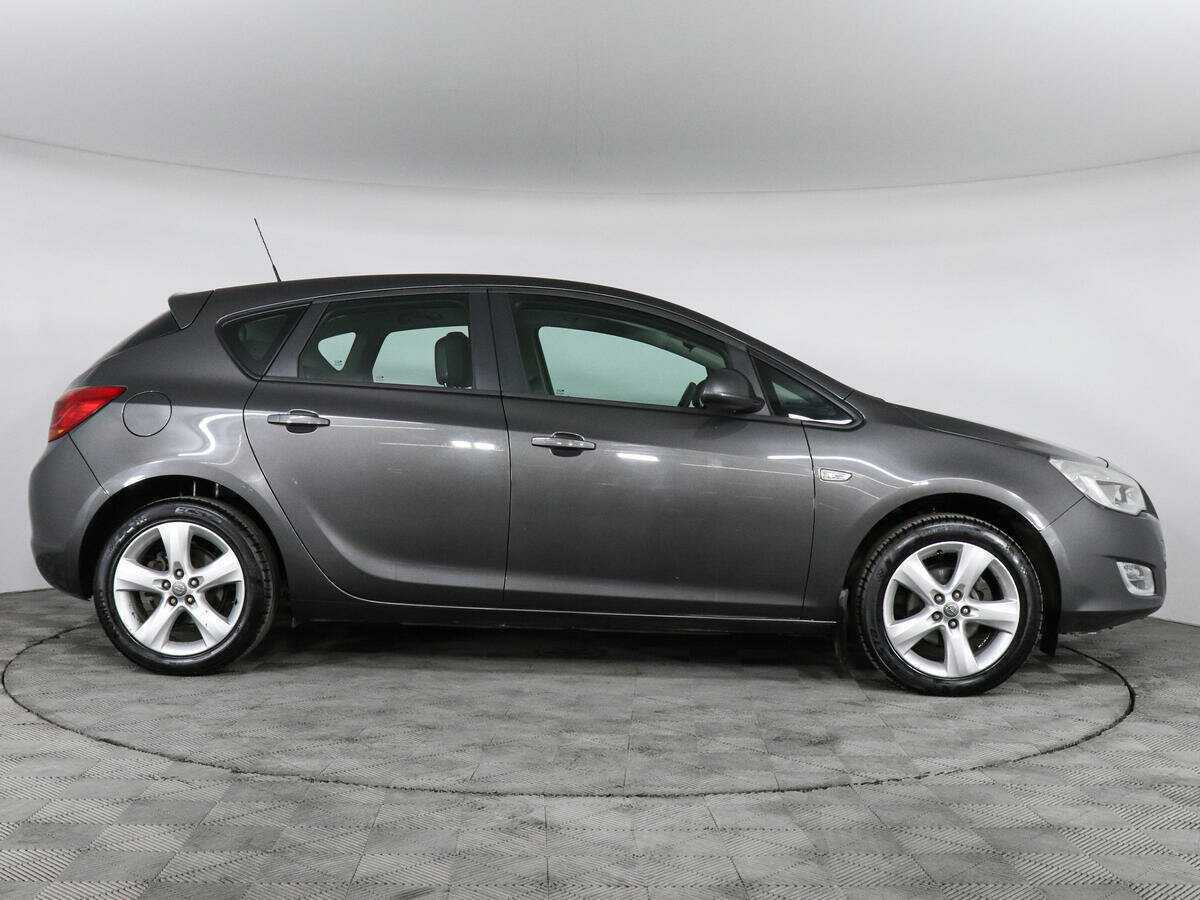 Купить Opel Astra с пробегом. Фото: #3