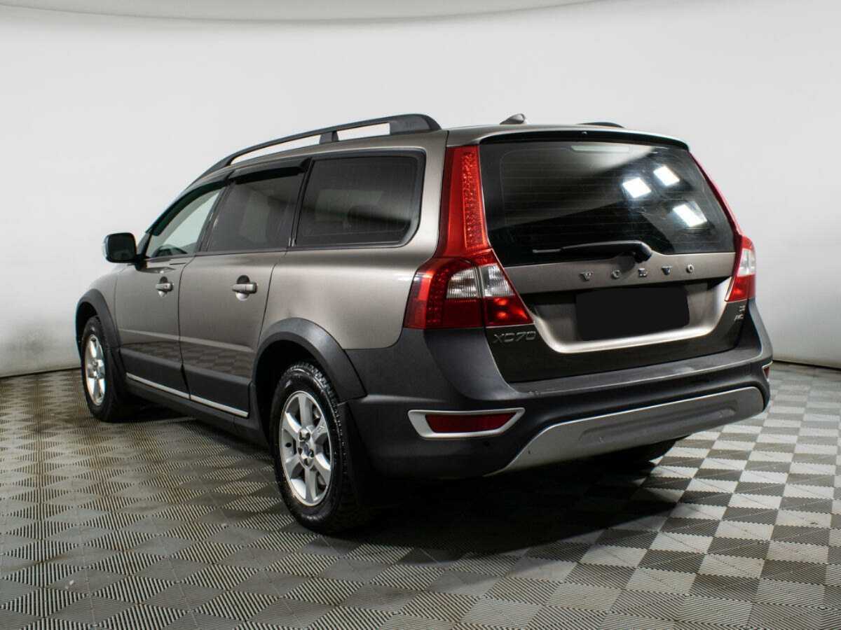 Купить Volvo XC70 с пробегом. Фото: #6