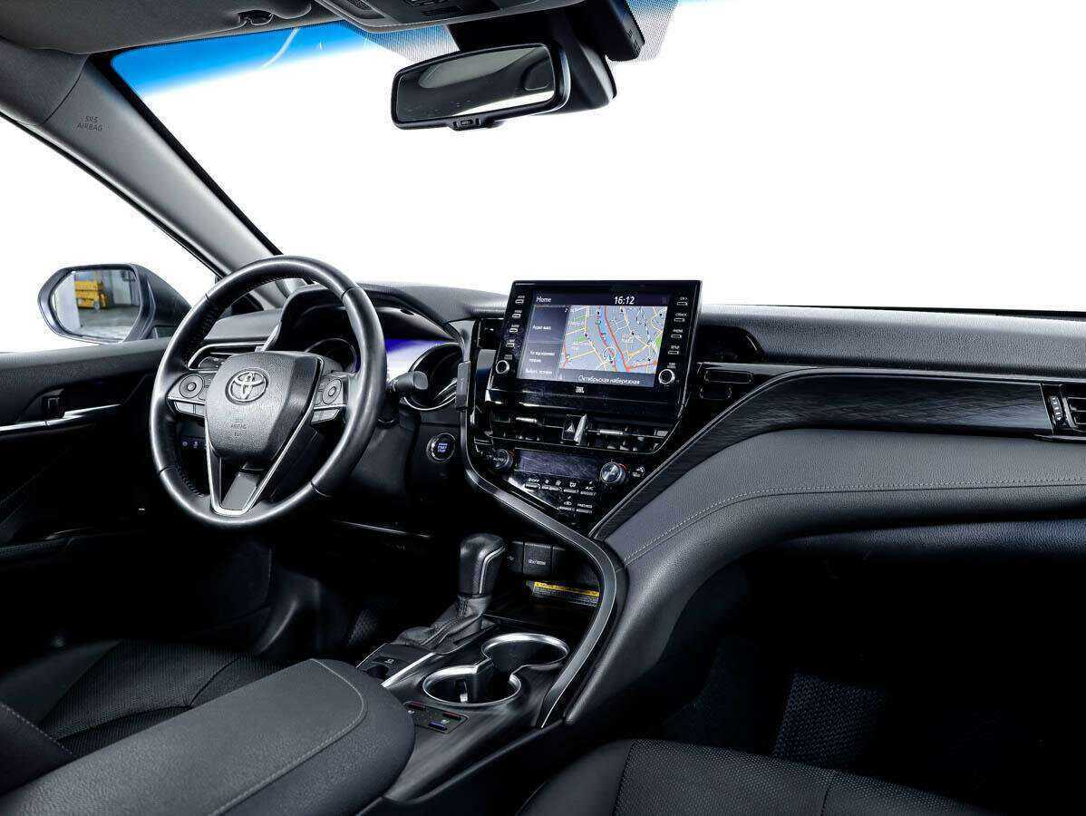 Купить Toyota Camry с пробегом. Фото: #7