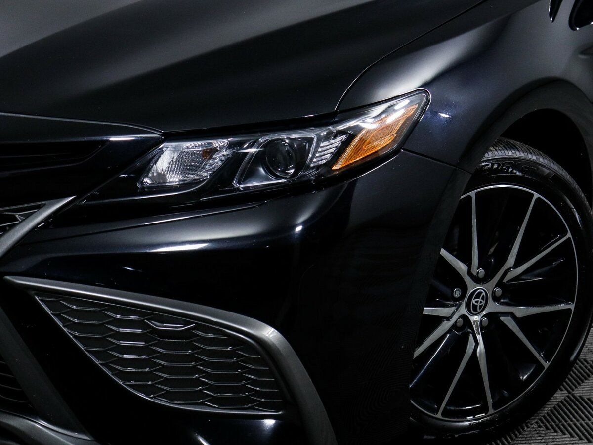 Купить Toyota Camry с пробегом. Фото: #12