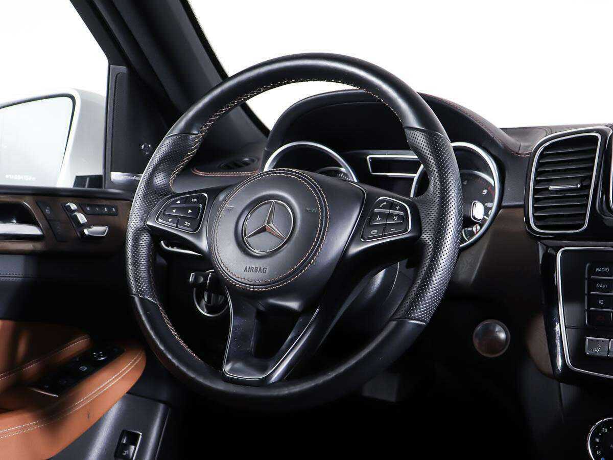 Купить Mercedes-Benz GLE с пробегом. Фото: #14