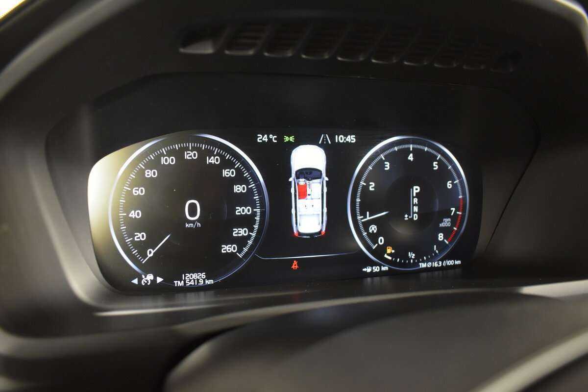 Купить Volvo XC90 с пробегом. Фото: #18