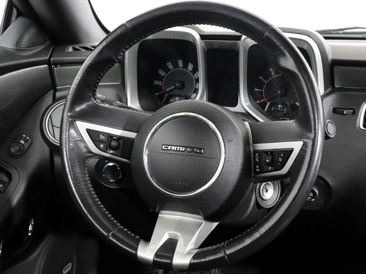 Купить Chevrolet Camaro с пробегом. Фото: #15