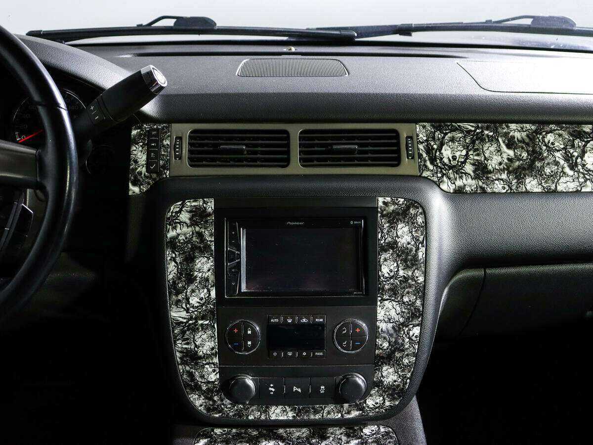 Купить Chevrolet Tahoe с пробегом. Фото: #10