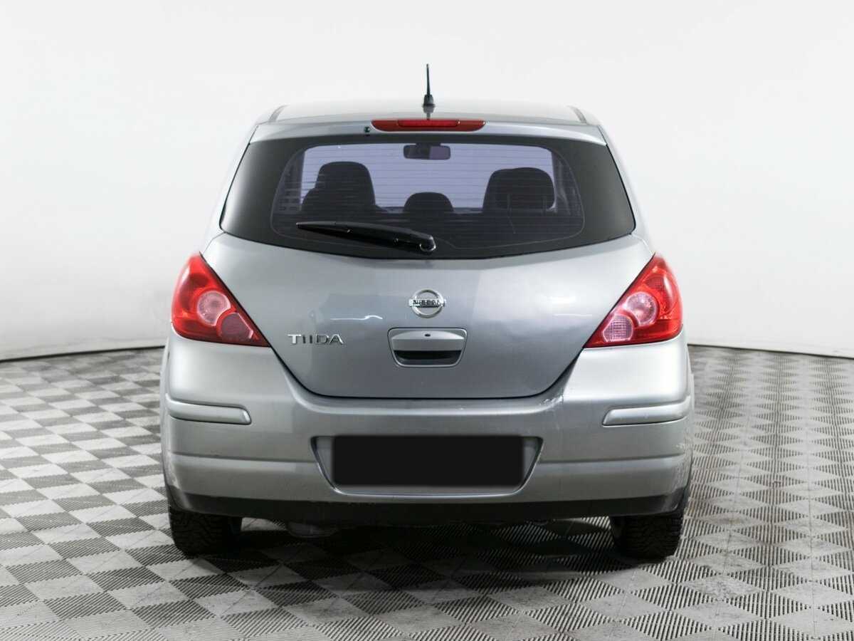 Купить Nissan Tiida с пробегом. Фото: #4