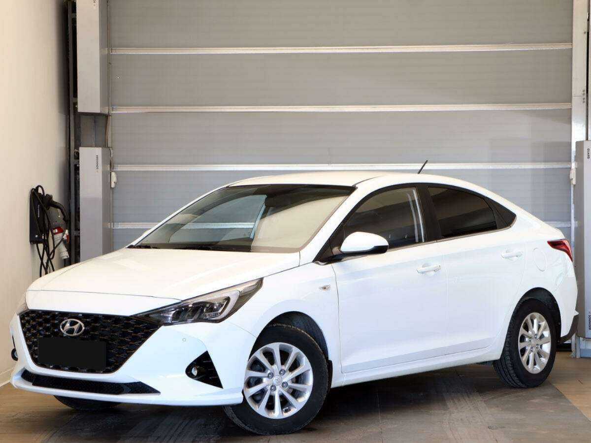 Купить Hyundai Solaris с пробегом. Фото: #0