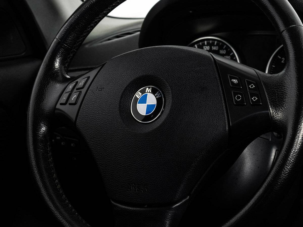 Купить BMW X1 с пробегом. Фото: #13