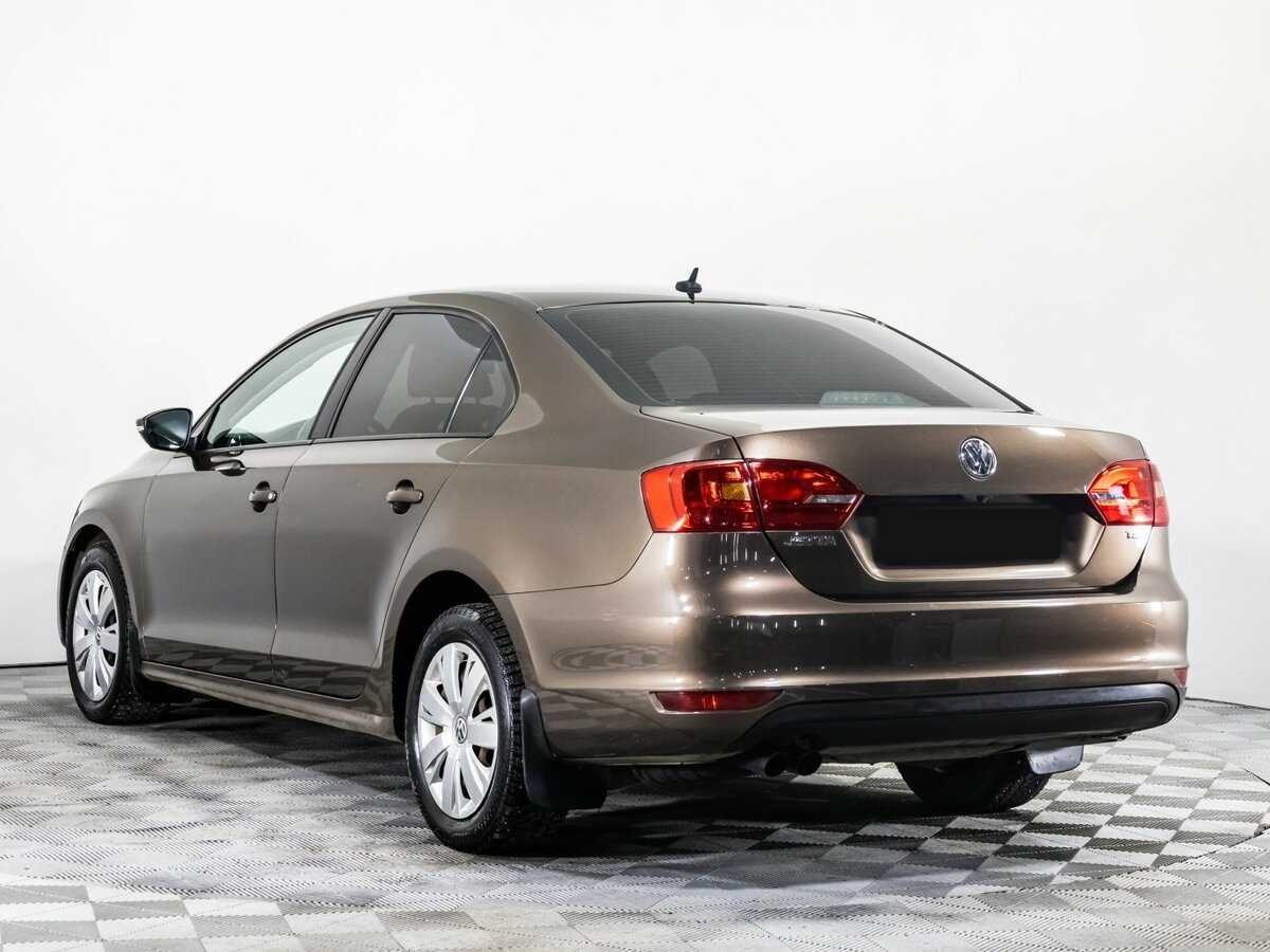 Купить Volkswagen Jetta с пробегом. Фото: #6