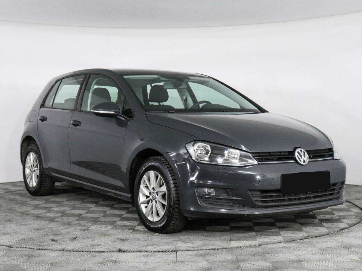 Купить Volkswagen Golf с пробегом. Фото: #2