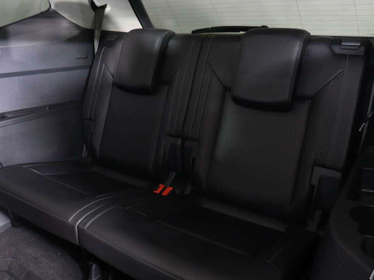 Купить Volkswagen Teramont с пробегом. Фото: #11
