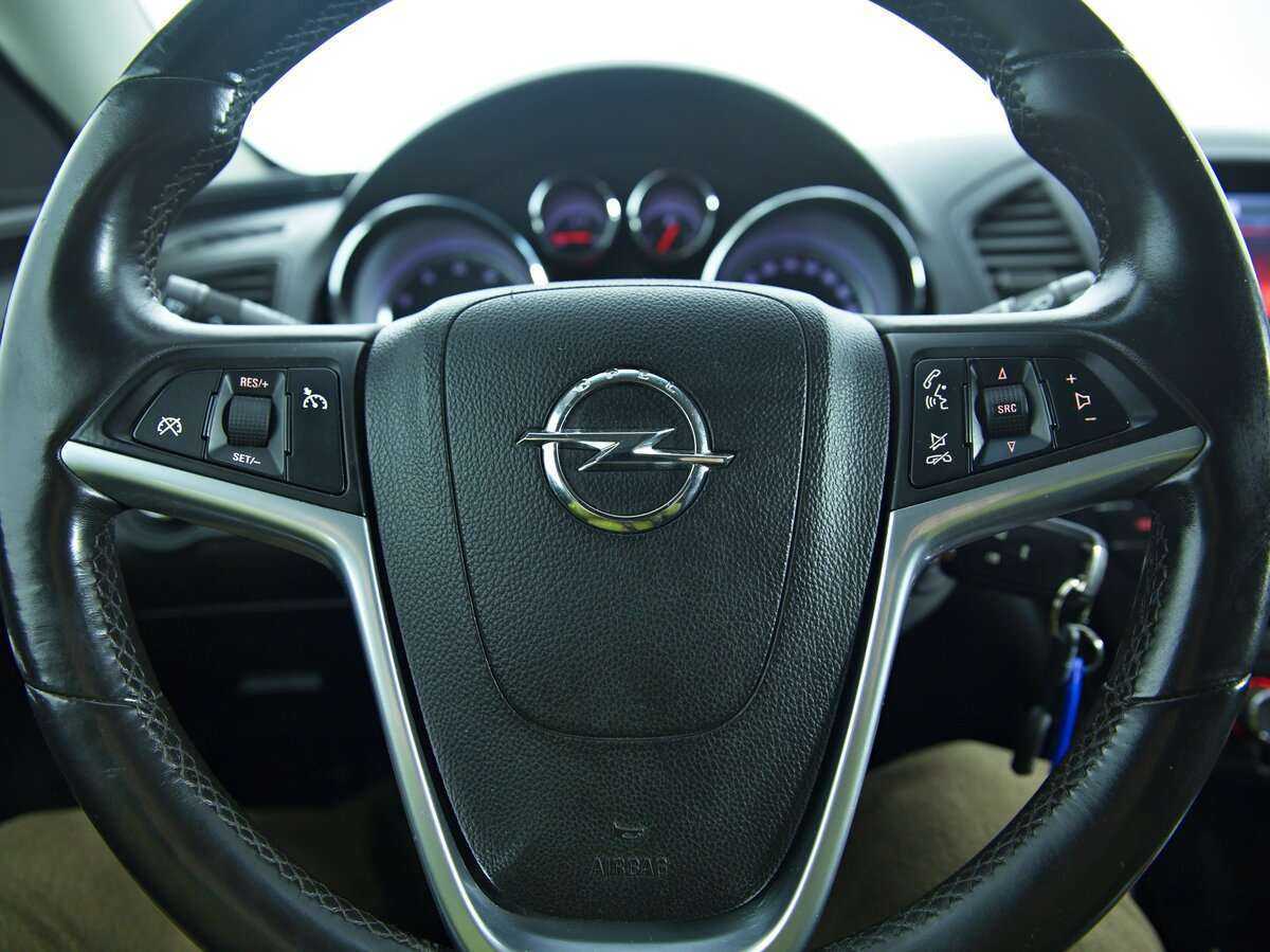 Купить Opel Insignia с пробегом. Фото: #11
