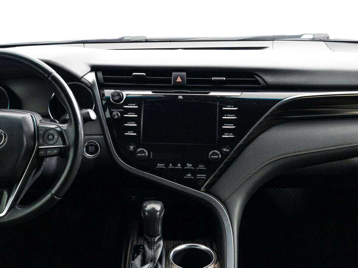 Купить Toyota Camry с пробегом. Фото: #13