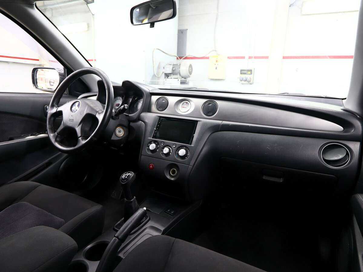 Купить Mitsubishi Outlander с пробегом. Фото: #15