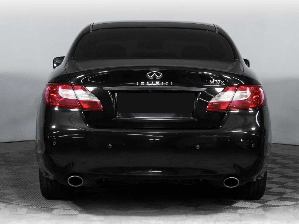Купить Infiniti M с пробегом. Фото: #5