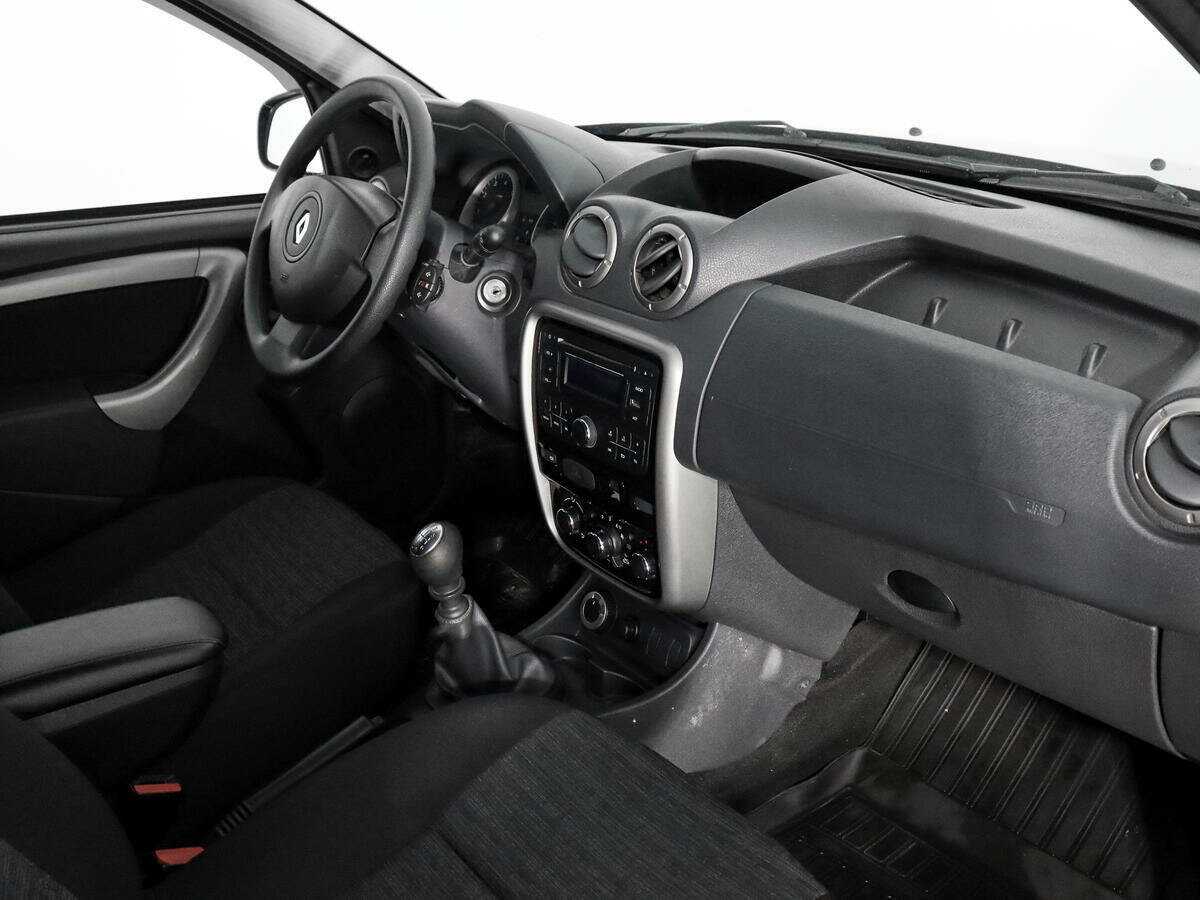 Купить Renault Duster с пробегом. Фото: #9
