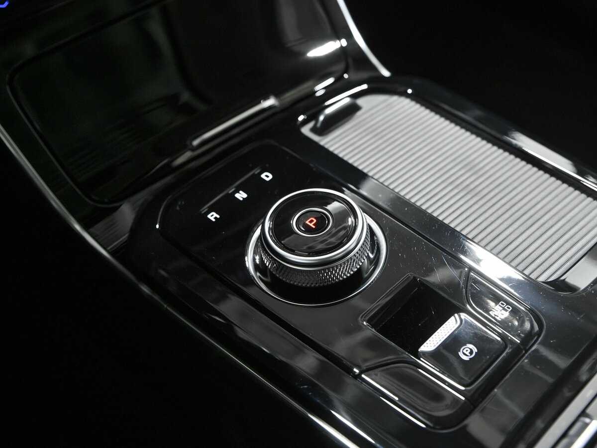 Купить Kia K5 с пробегом. Фото: #11