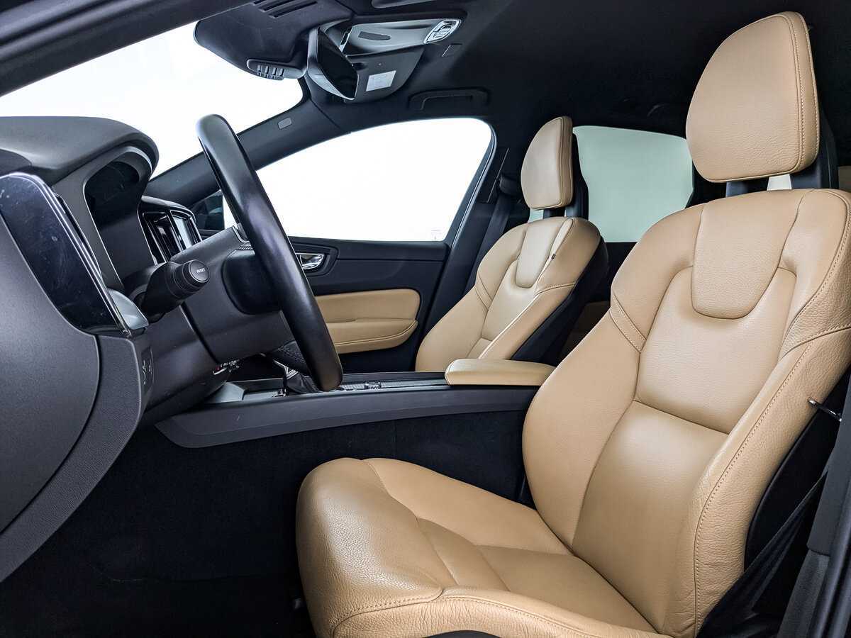 Купить Volvo XC60 с пробегом. Фото: #17