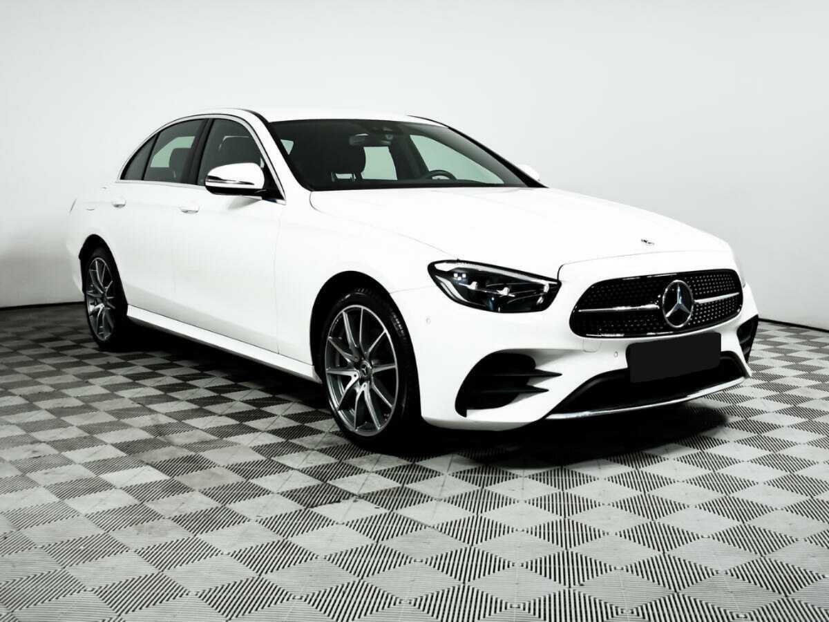 Купить Mercedes-Benz E-Класс с пробегом. Фото: #2