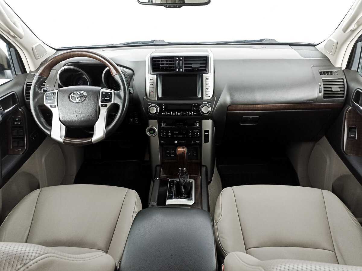 Купить Toyota Land Cruiser Prado с пробегом. Фото: #9