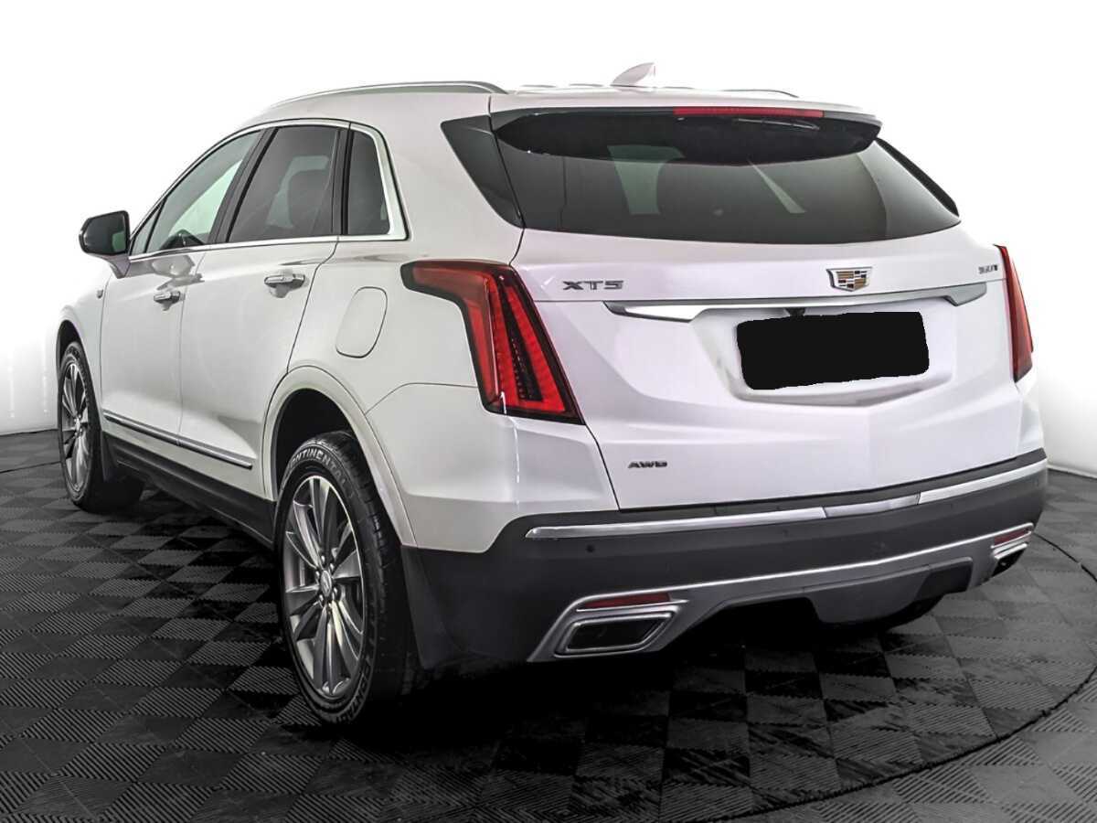 Купить Cadillac XT5 с пробегом. Фото: #6