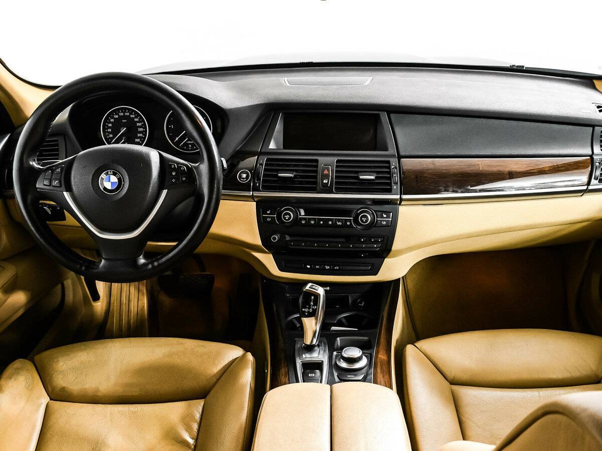 Купить BMW X5 с пробегом. Фото: #10
