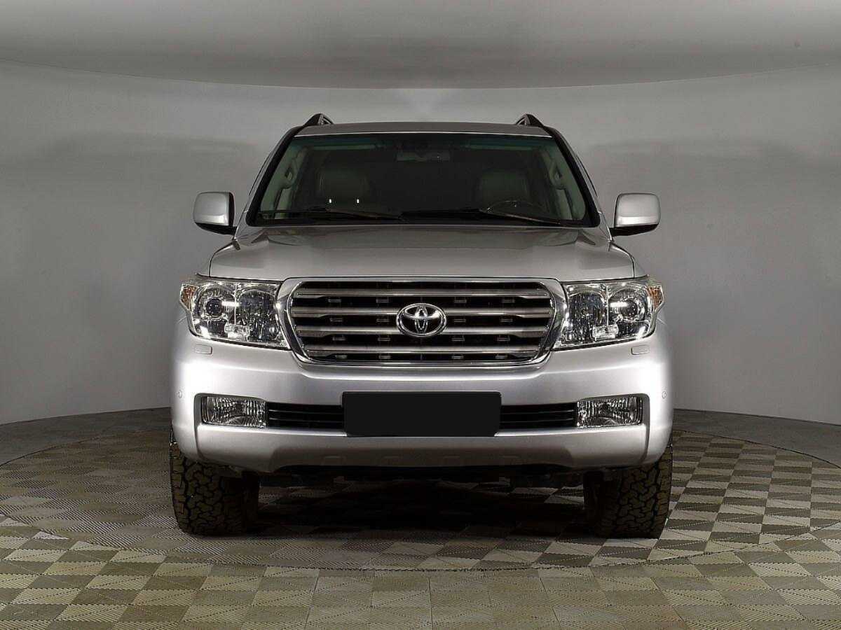 Купить Toyota Land Cruiser с пробегом. Фото: #2