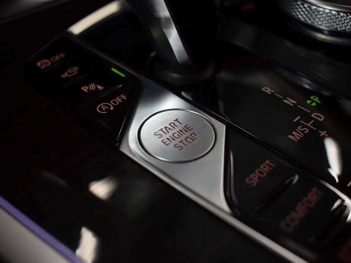 Купить BMW X7 с пробегом. Фото: #17