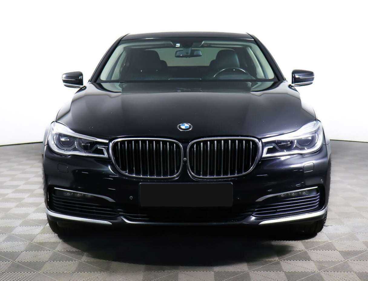 Купить BMW 7 серии с пробегом. Фото: #1