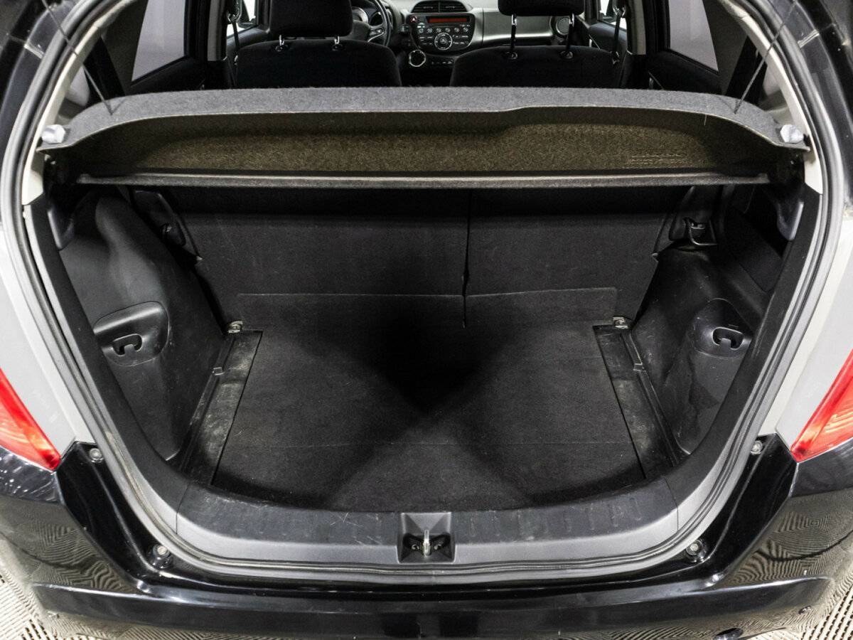 Купить Honda Jazz с пробегом. Фото: #14