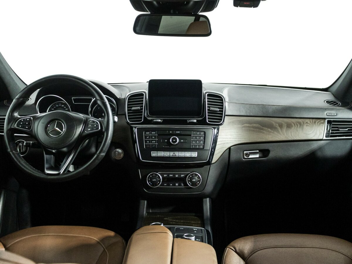 Купить Mercedes-Benz GLS с пробегом. Фото: #10