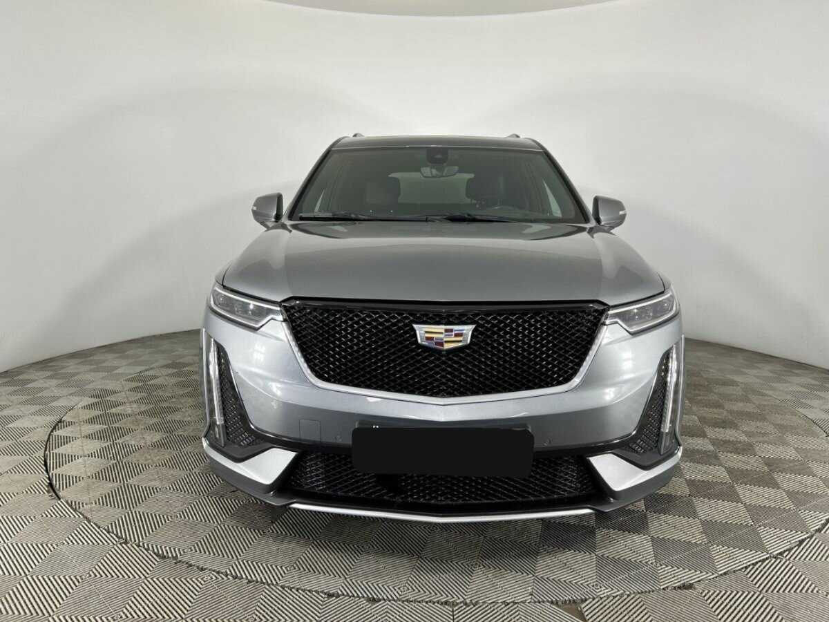 Купить Cadillac XT6 с пробегом. Фото: #1