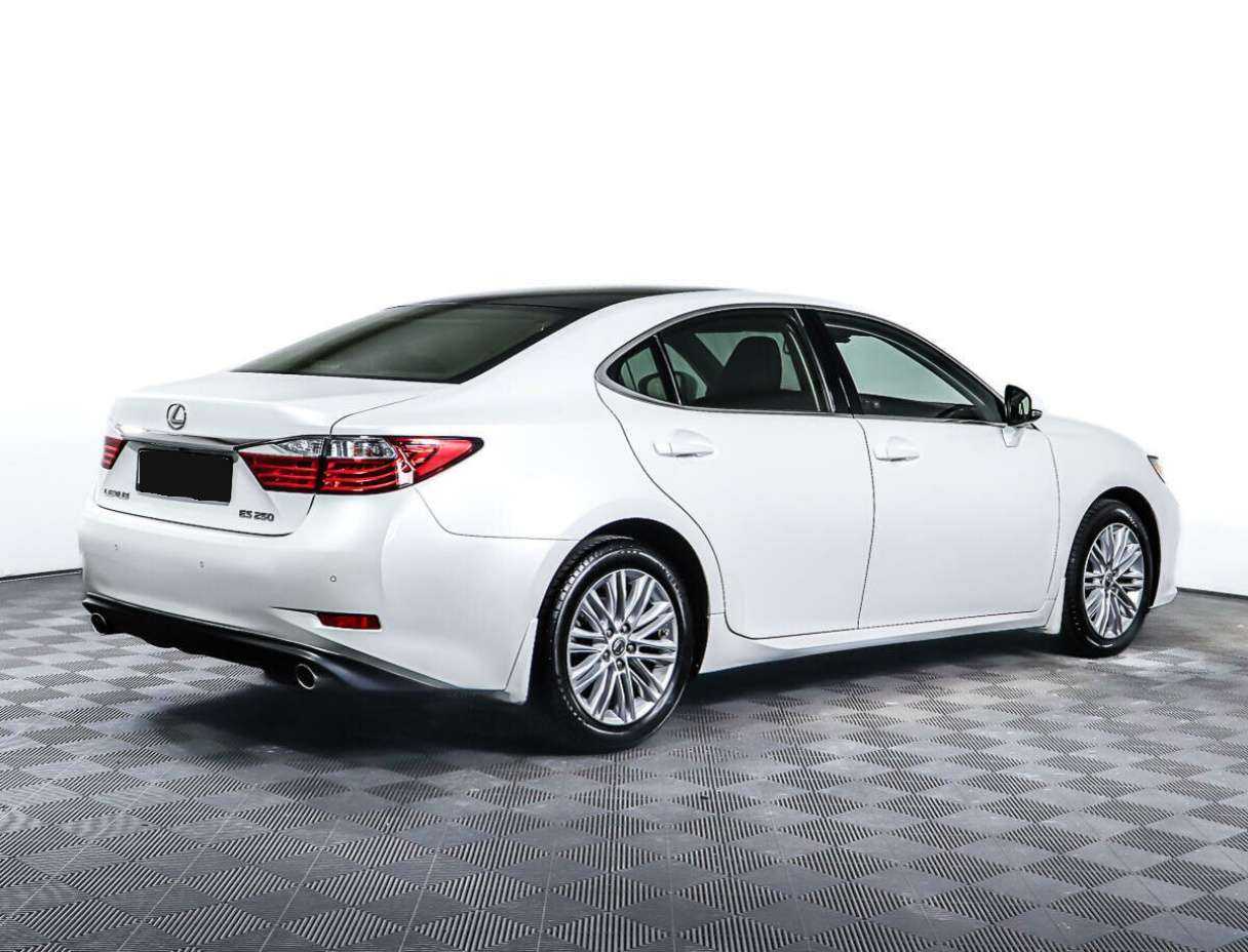 Купить Lexus ES с пробегом. Фото: #4