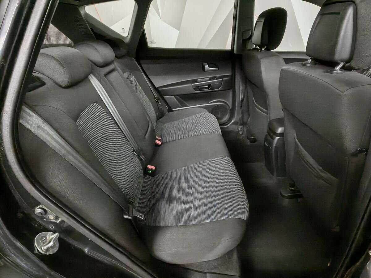 Купить Kia Ceed с пробегом. Фото: #11