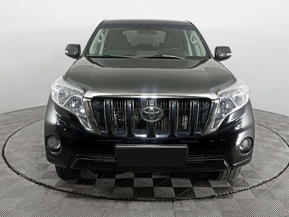 Купить Toyota Land Cruiser Prado с пробегом. Фото: #1